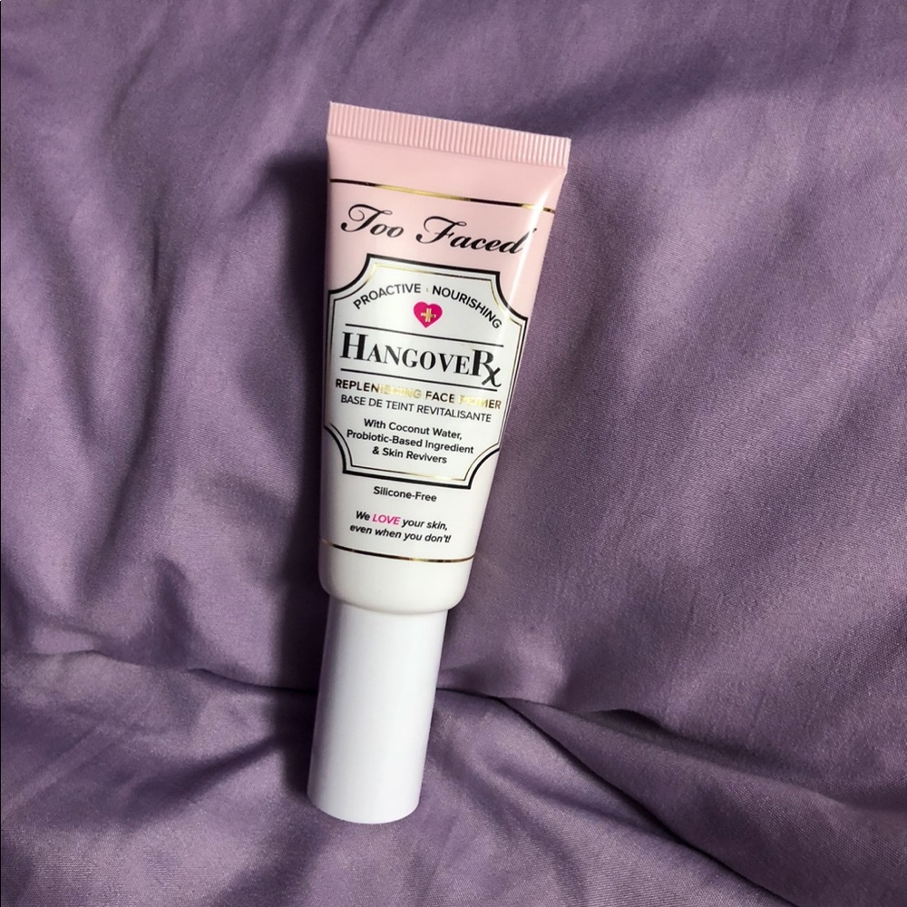 Too Faced Hangover Primer